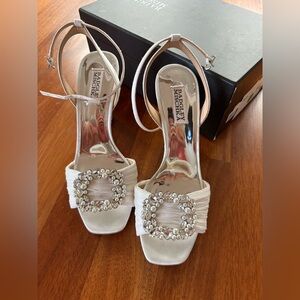 Badgley Mischka heel sandal